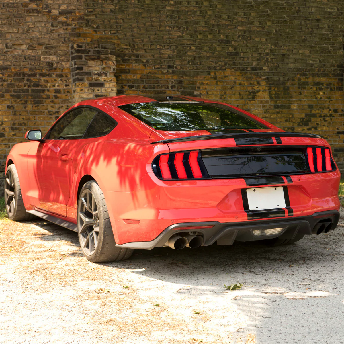 VLAND LED Taillights For Ford Mustang 2015-2023 With 5 Modes & Sequential Turn Signal [DOT.] - Image 13