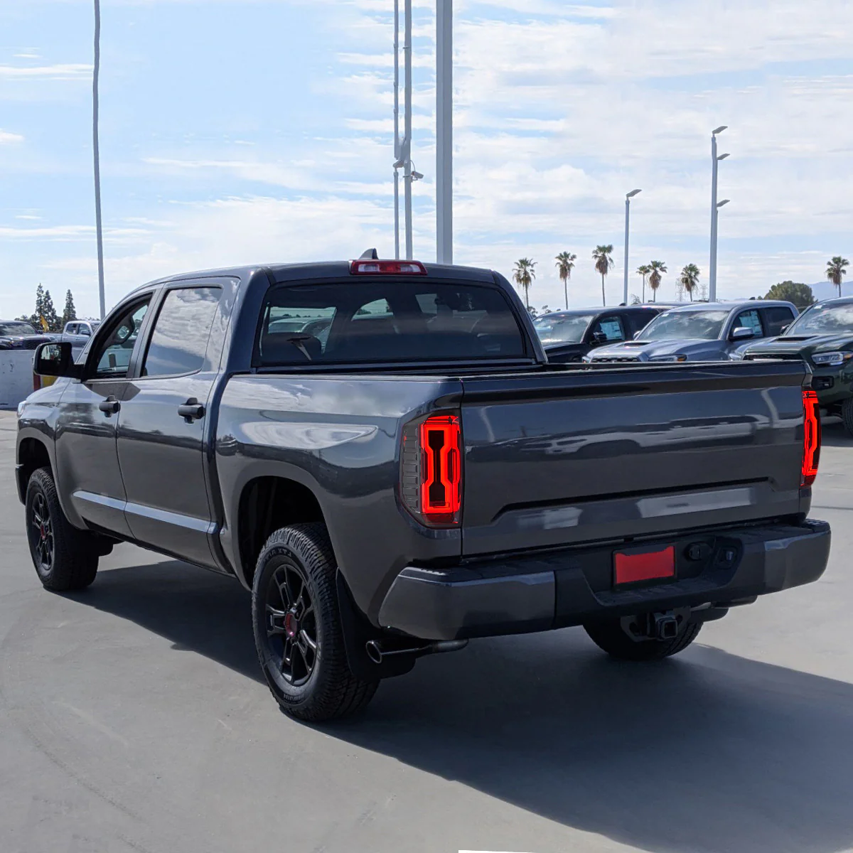 VLAND LED Tail Lights For Toyota Tundra 2014-2020 with Startup Animation DRL Rear Lamps Smoked - Image 8